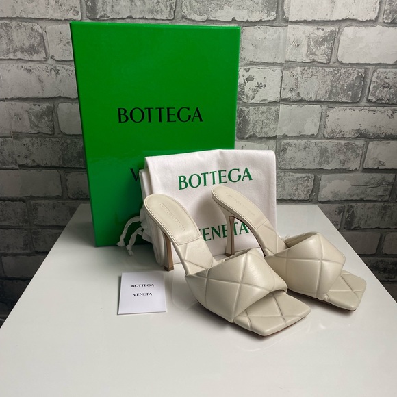 SOLD- Bottega Lido Heeled Mules - Picture 1 of 3